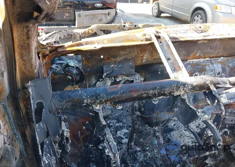 2010 Dodge Ram 1500 Slt/Sport/Trx из США, поврежденный, VIN 1D7RB1CT9AS228734